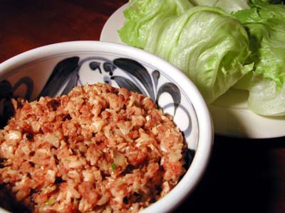 豚ひき肉炒めレタス包み