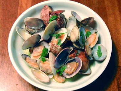 あさりのワイン蒸し地中海風